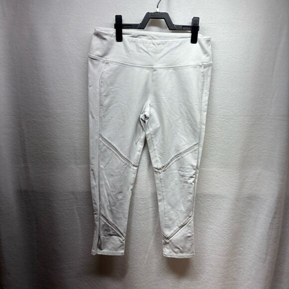 Alo Yoga White Crop Leggings - Size Medium - Excellent - Picture 2 of 11